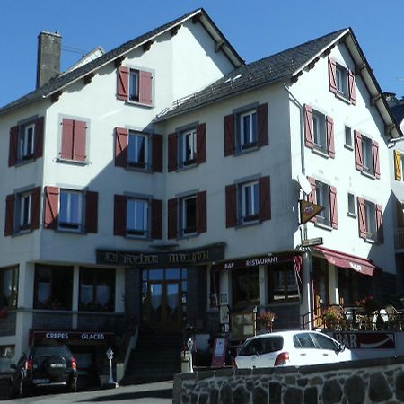 Hotel Restaurant La Reine Margot La Tour-d'Auvergne Luaran gambar